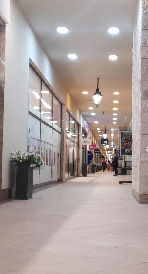Value Living Apartment Ferizaj Eksteriør bilde