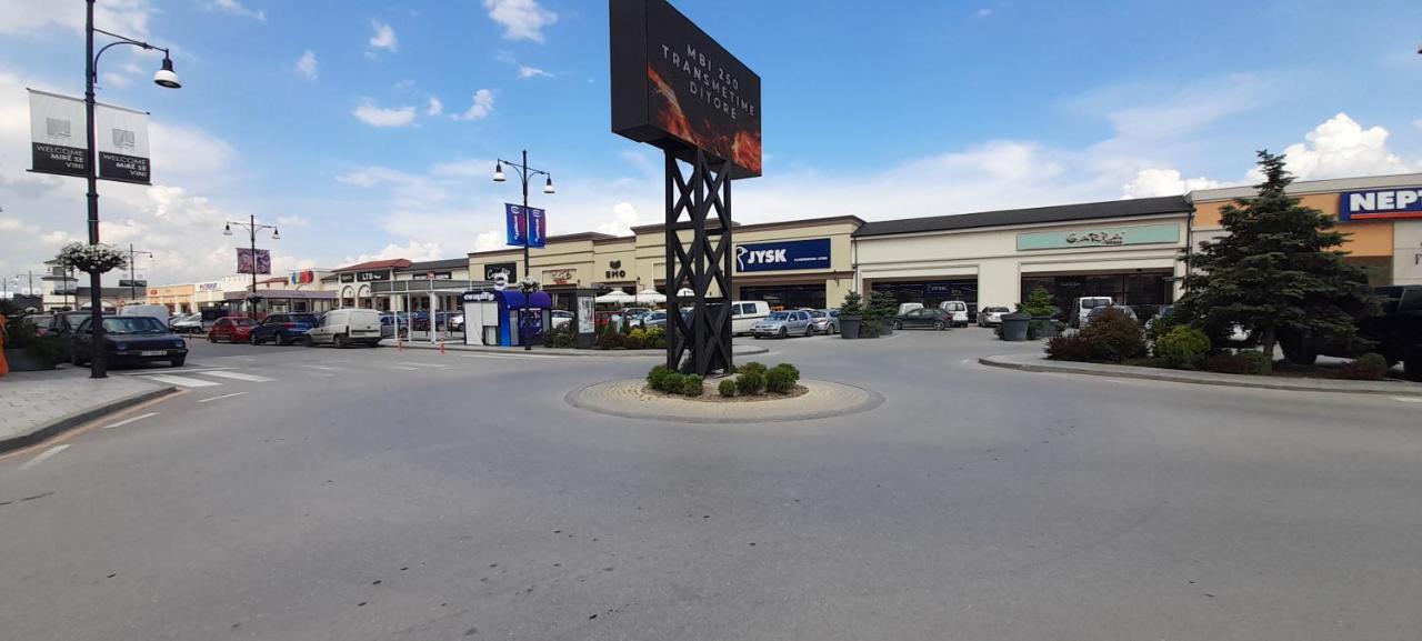 Value Living Apartment Ferizaj Eksteriør bilde