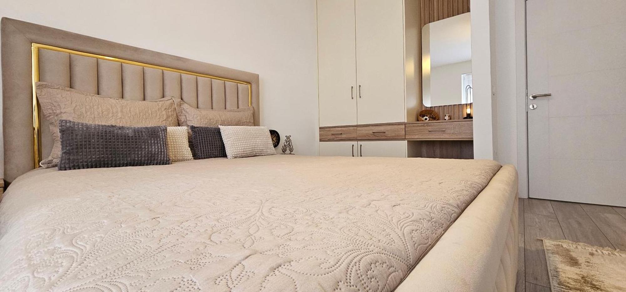 Value Living Apartment Ferizaj Eksteriør bilde