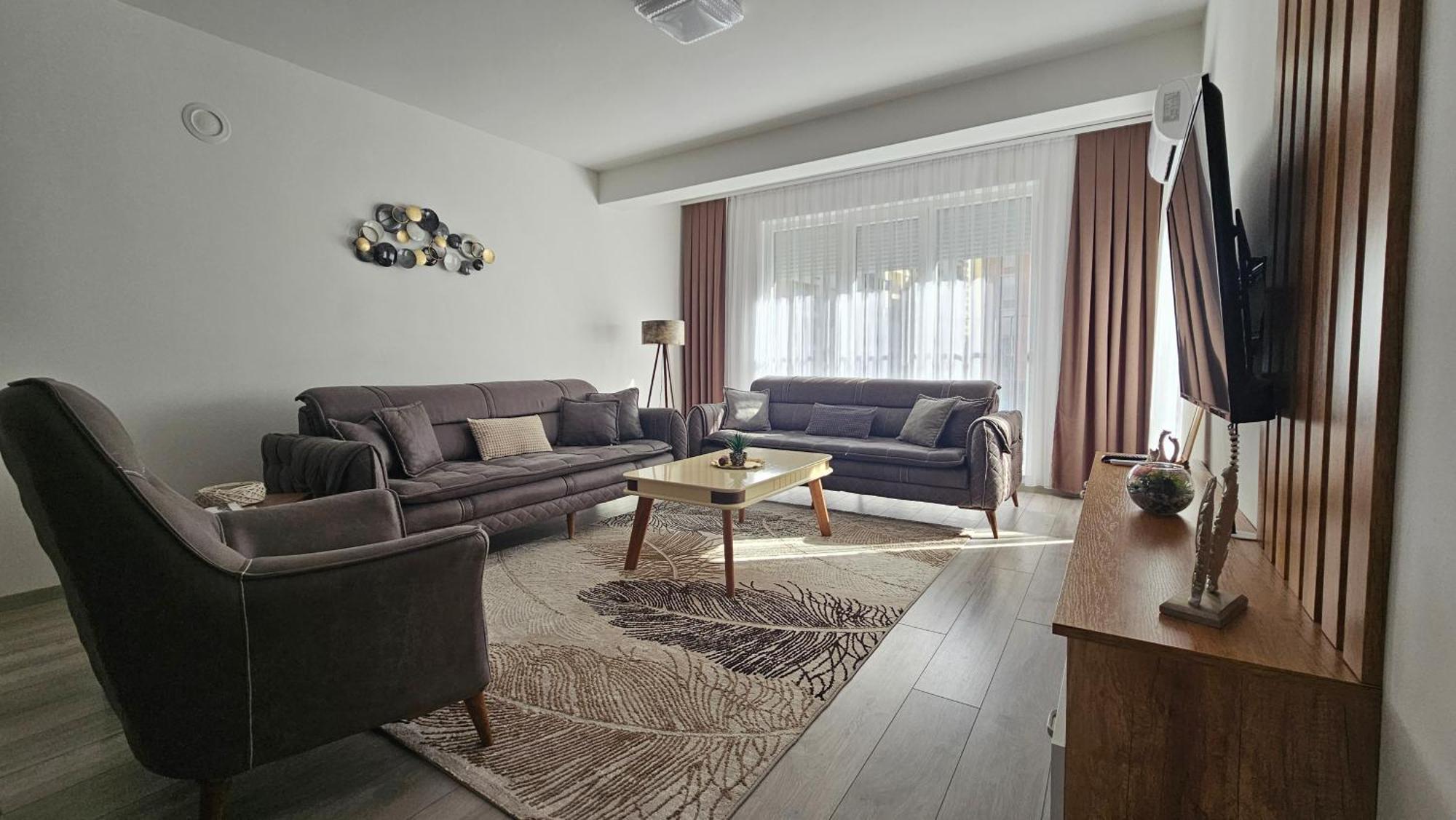 Value Living Apartment Ferizaj Eksteriør bilde
