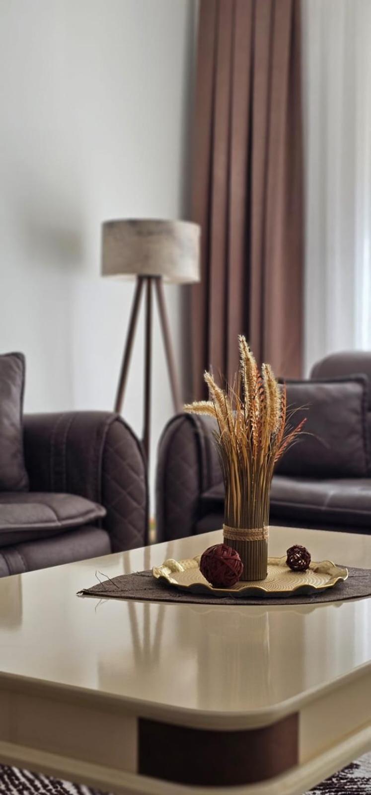 Value Living Apartment Ferizaj Eksteriør bilde
